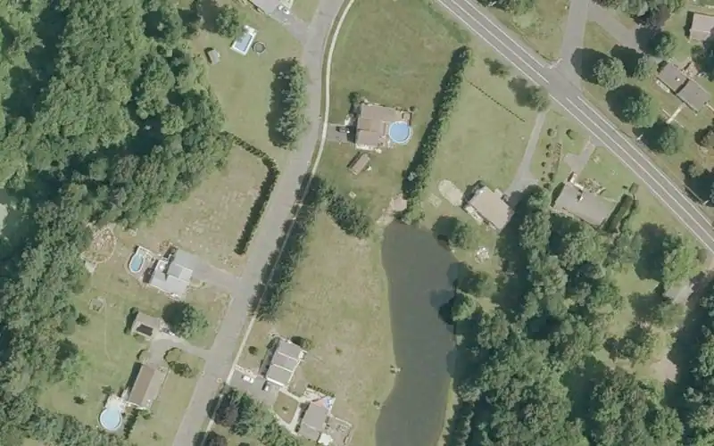 Robert Tedford Memorial Park photo 3