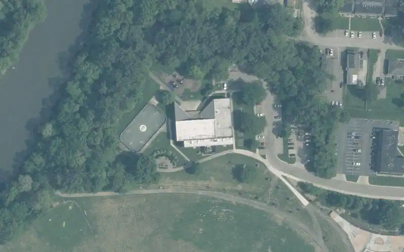 Tuttle Park Community Center photo 2