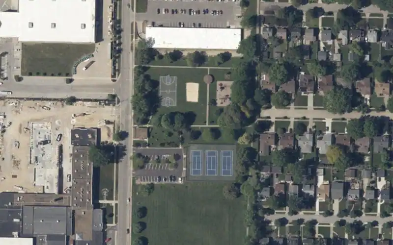 Linden Park photo 2