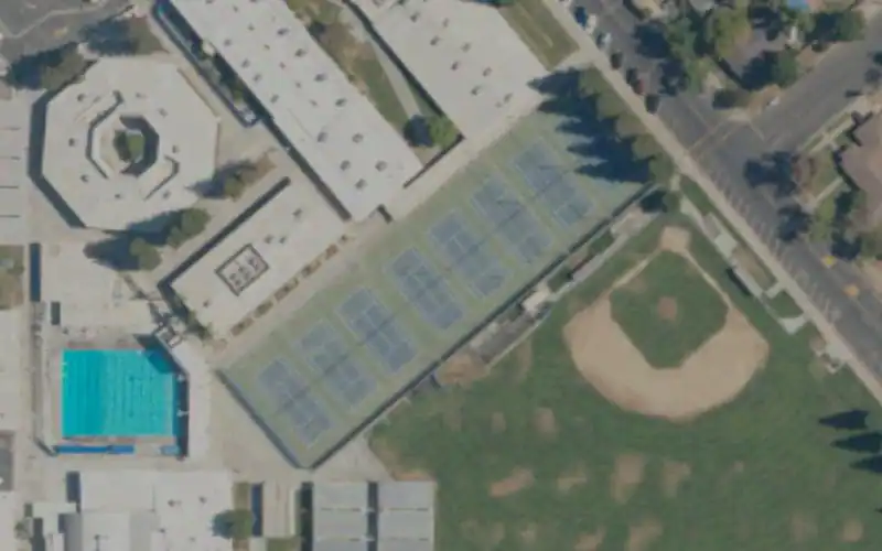 Madera High School photo 2