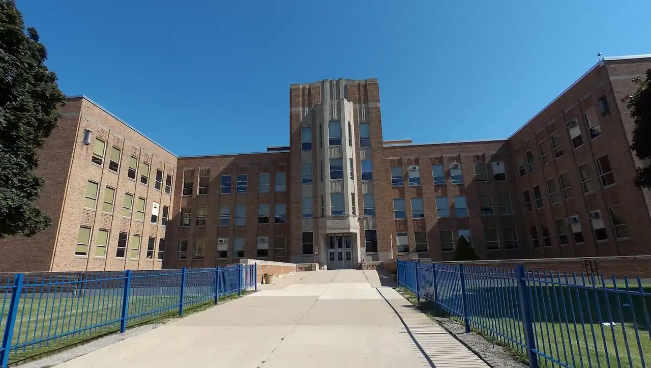 Pulaski High School photo 2