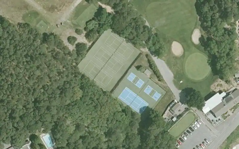 Chequessett Golf Tennis & Sailing Club photo 2