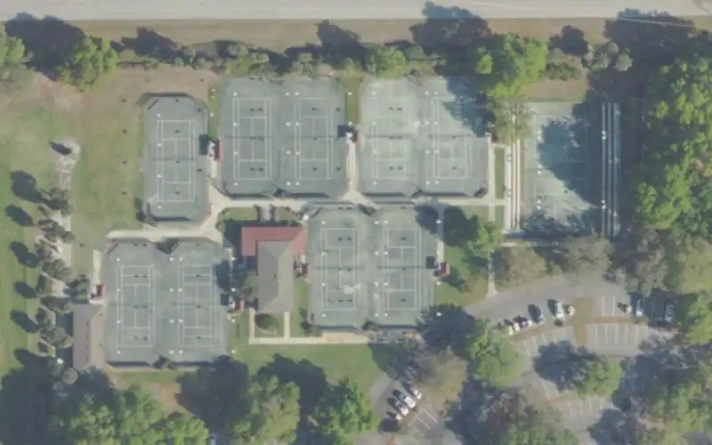 Harbor Hills Country Club photo 2
